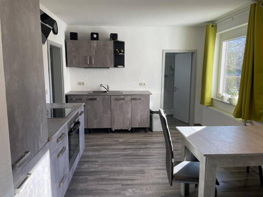 Auf Dem Land Und Doch Ganz Nah Apartment Krolpa ภายนอก รูปภาพ